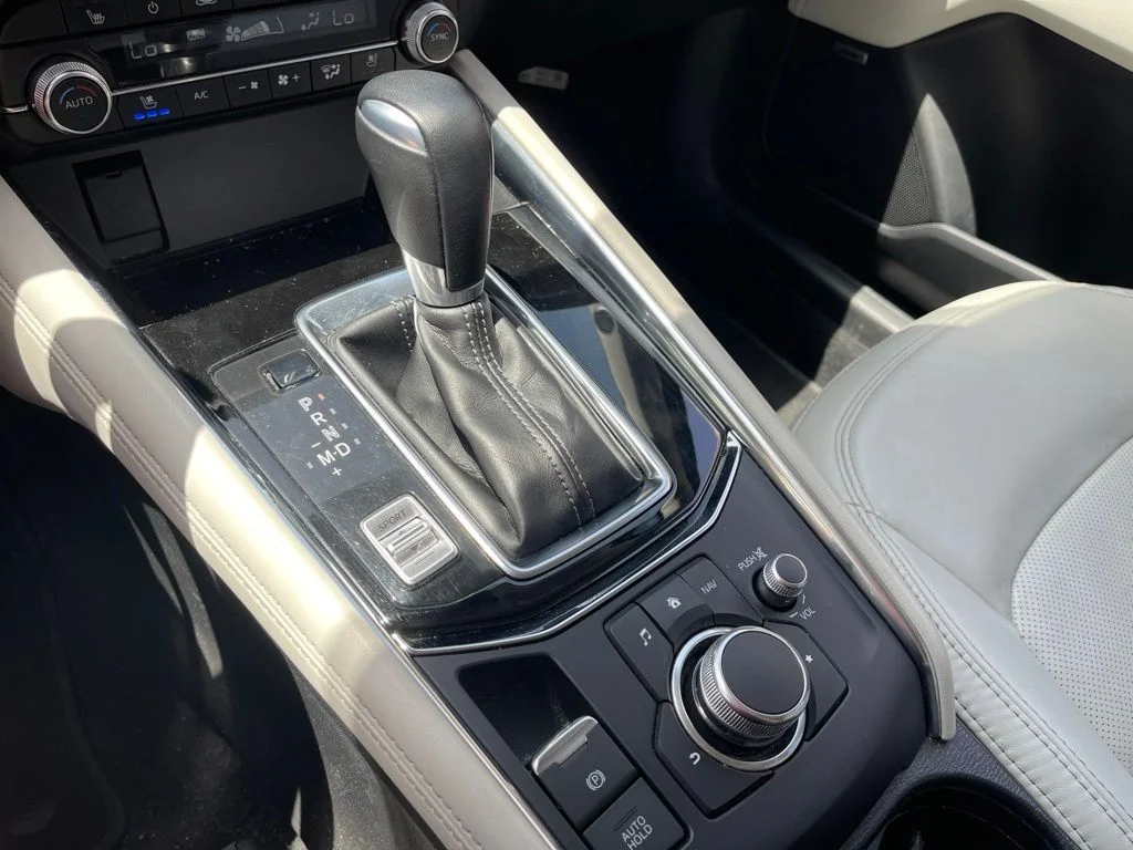 Used 2019 Snowflake White Pearl Mica Mazda Grand Touring image 10