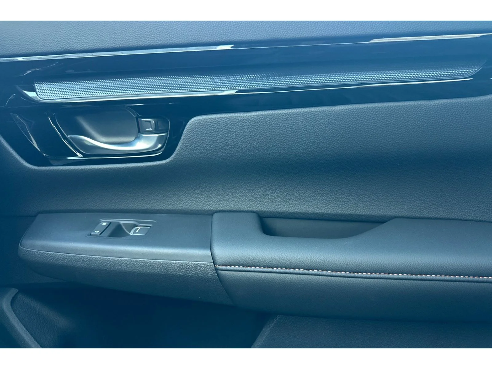 New 2027 Meteorite Gray Metallic Honda Sport Touring image 20