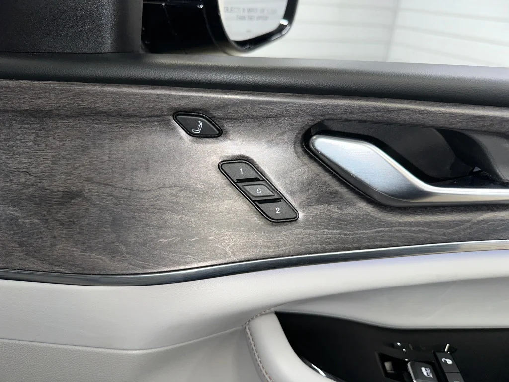 2022 Jeep Grand Cherokee L Overland - Photo 36