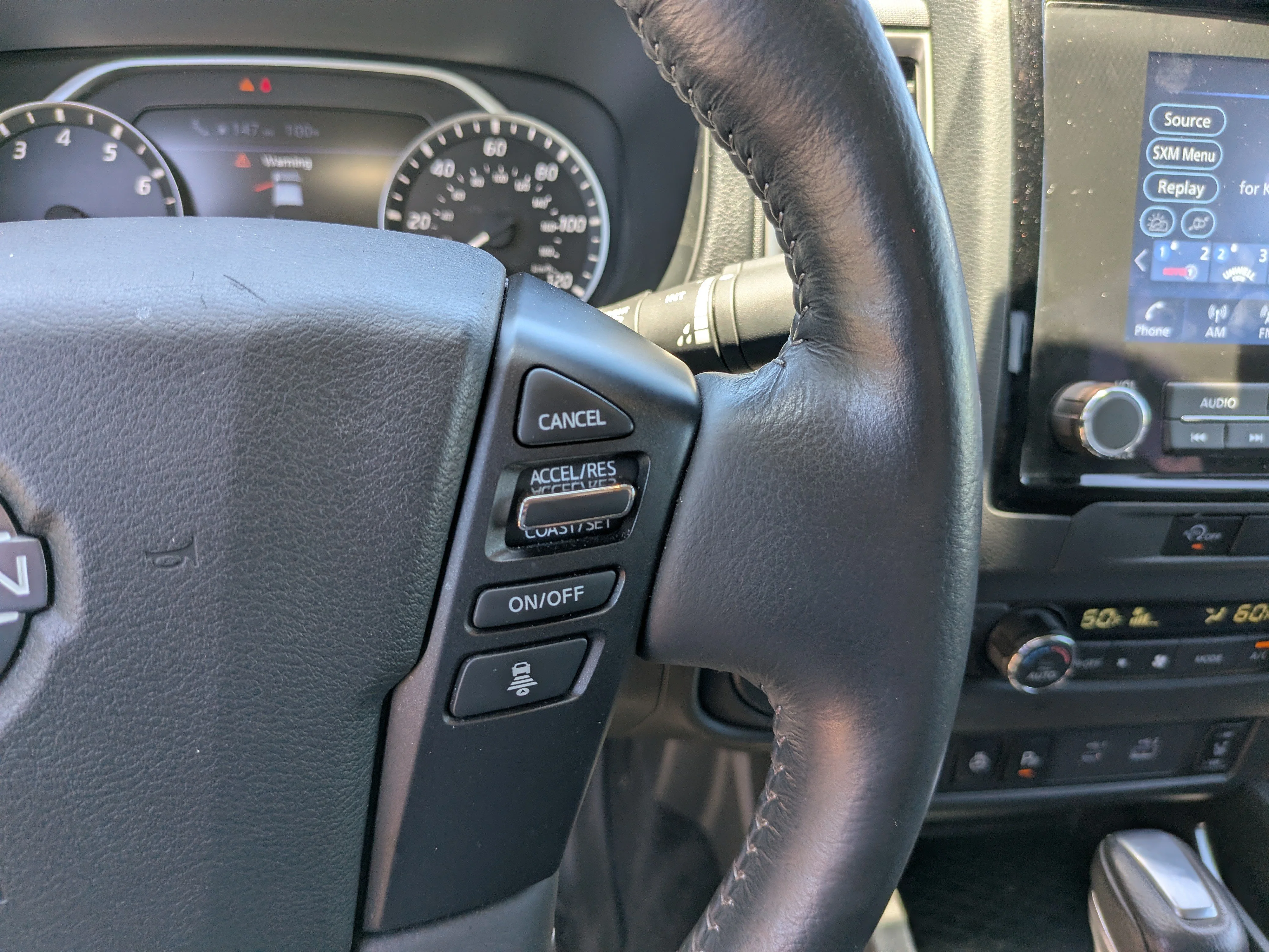 Used 2024 Bluestone Nissan SL image 33