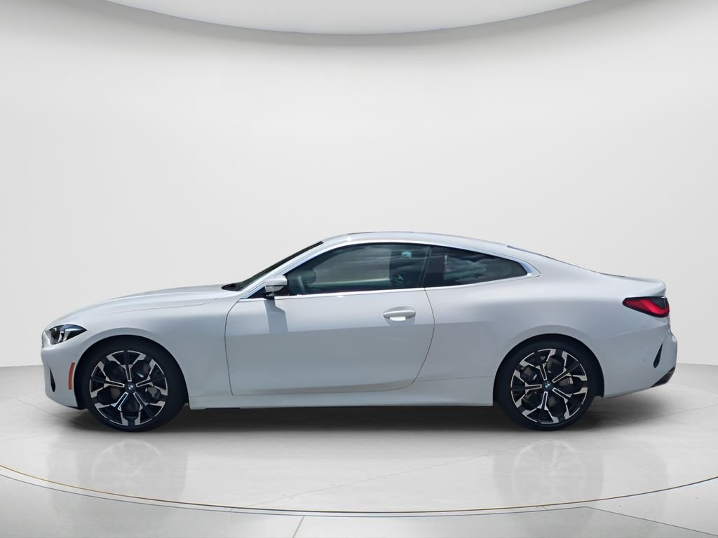 2026 BMW 4 Series 430i - Photo 8