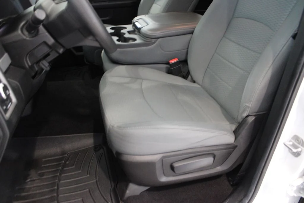 Used 2014 White Ram Express image 11