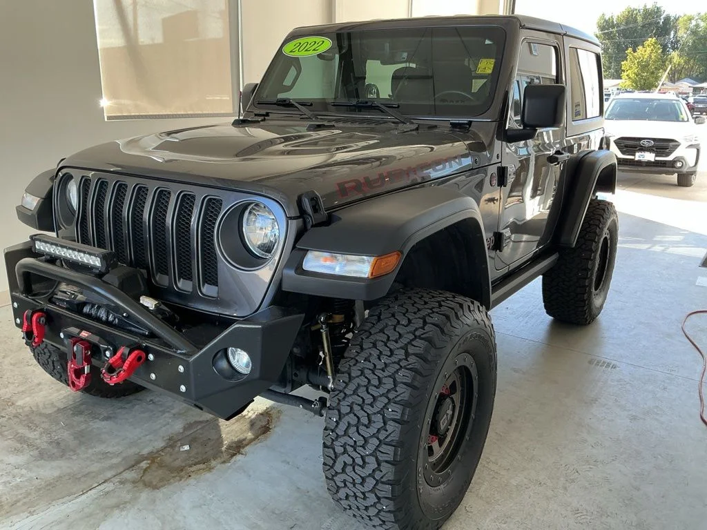 Used 2022 Crystal Metallic Jeep Rubicon image 3