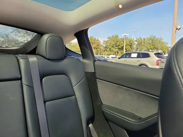2023 Tesla Model Y Long Range - Photo 21