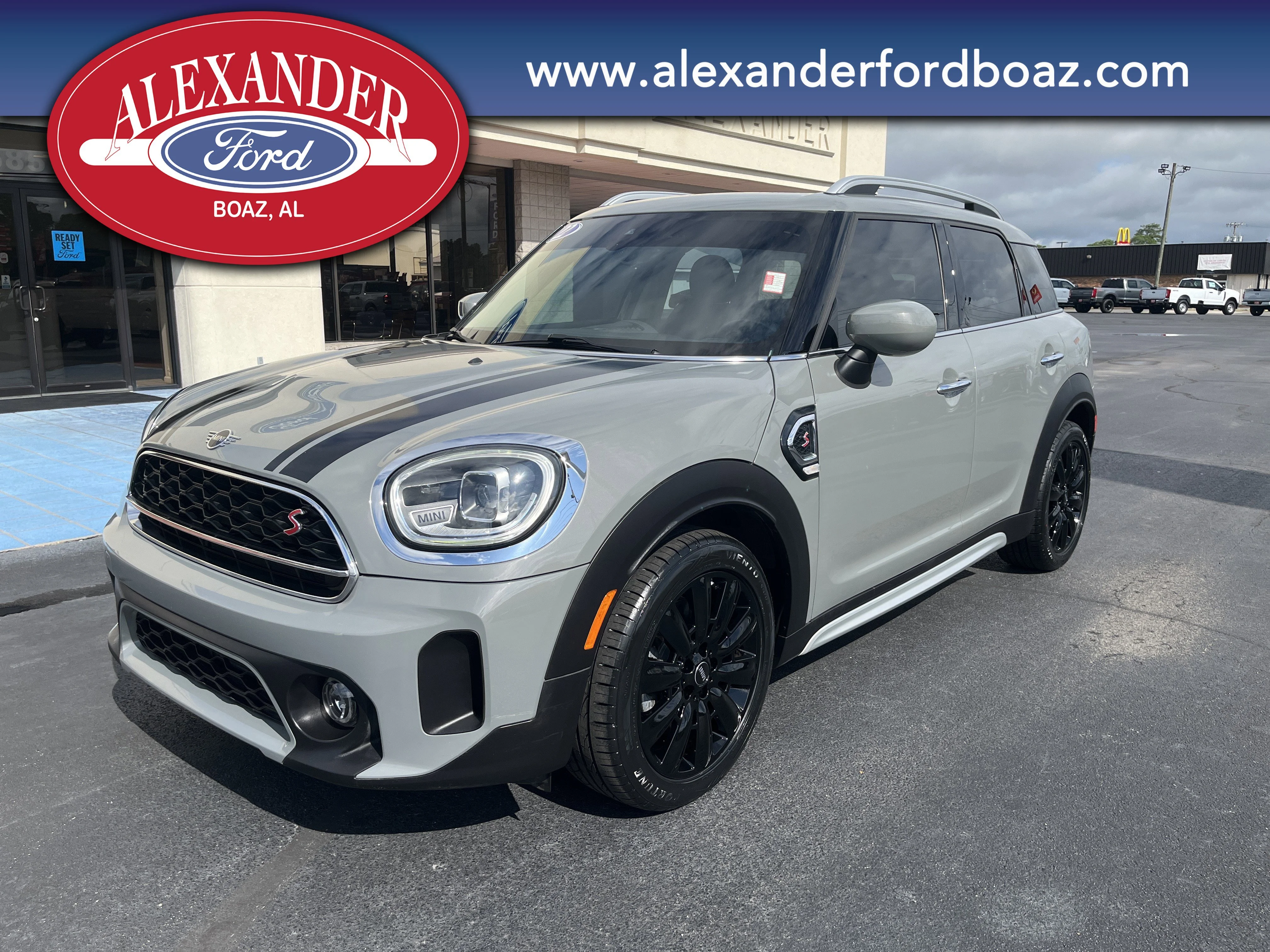2022 MINI Countryman Cooper S's photo