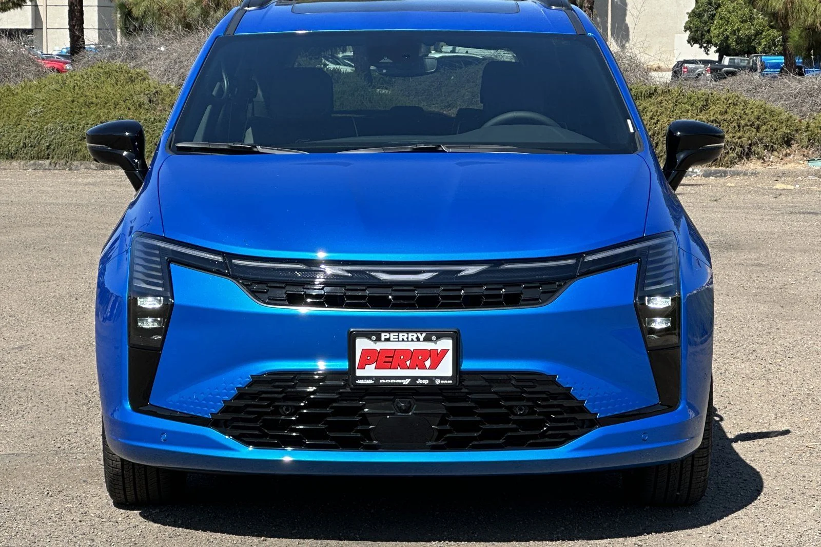 New 2027 Hydro Blue Pearl-Coat Exterior Paint Chrysler Limited image 5