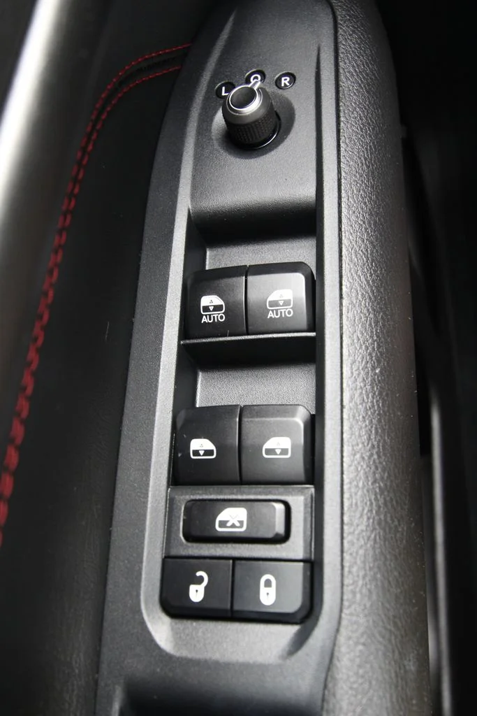 Used 2025 Black Jeep Trailhawk image 22