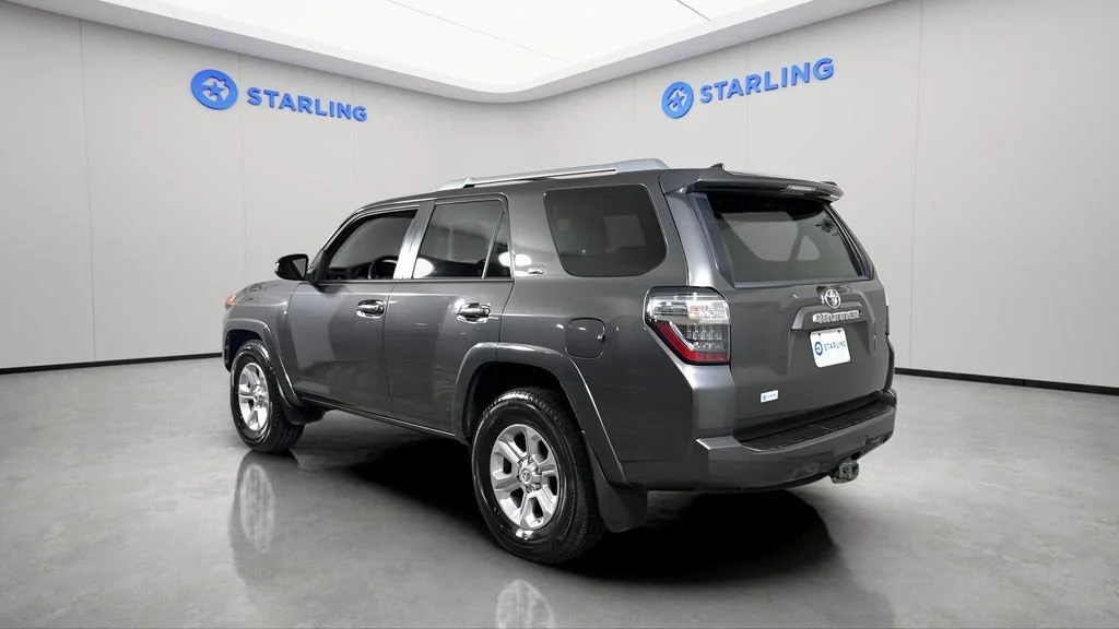 Used 2017 Gray Toyota SR5 image 5