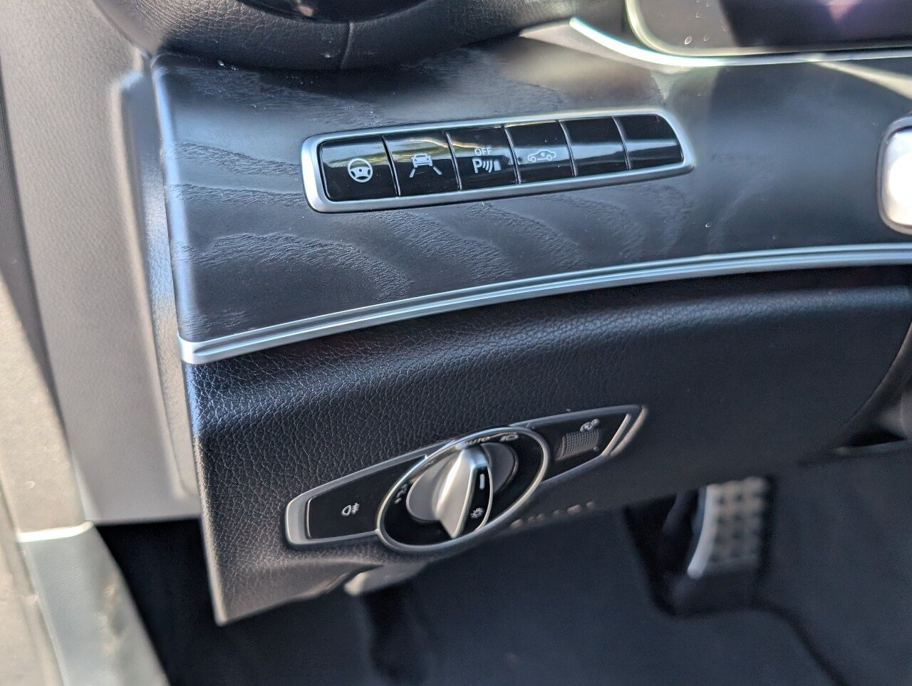 Used 2020 Obsidian Black Metallic Mercedes-Benz E 53 AMGÂ® image 18