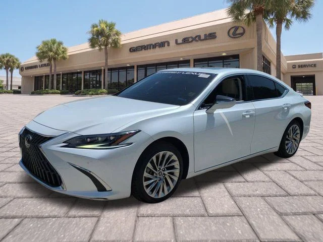 Certified Used 2022 EMINENT WHITE PEARL Lexus 300h Ultra Luxury image 8