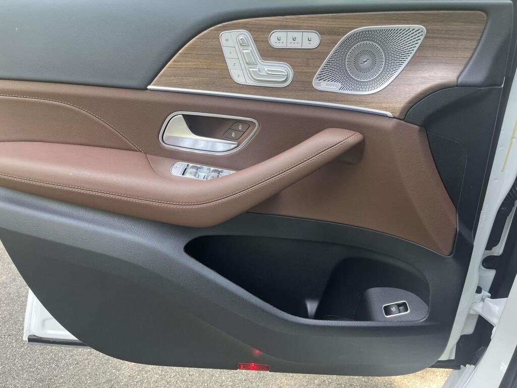 New 2026 Polar White Mercedes-Benz GLE 350 image 29