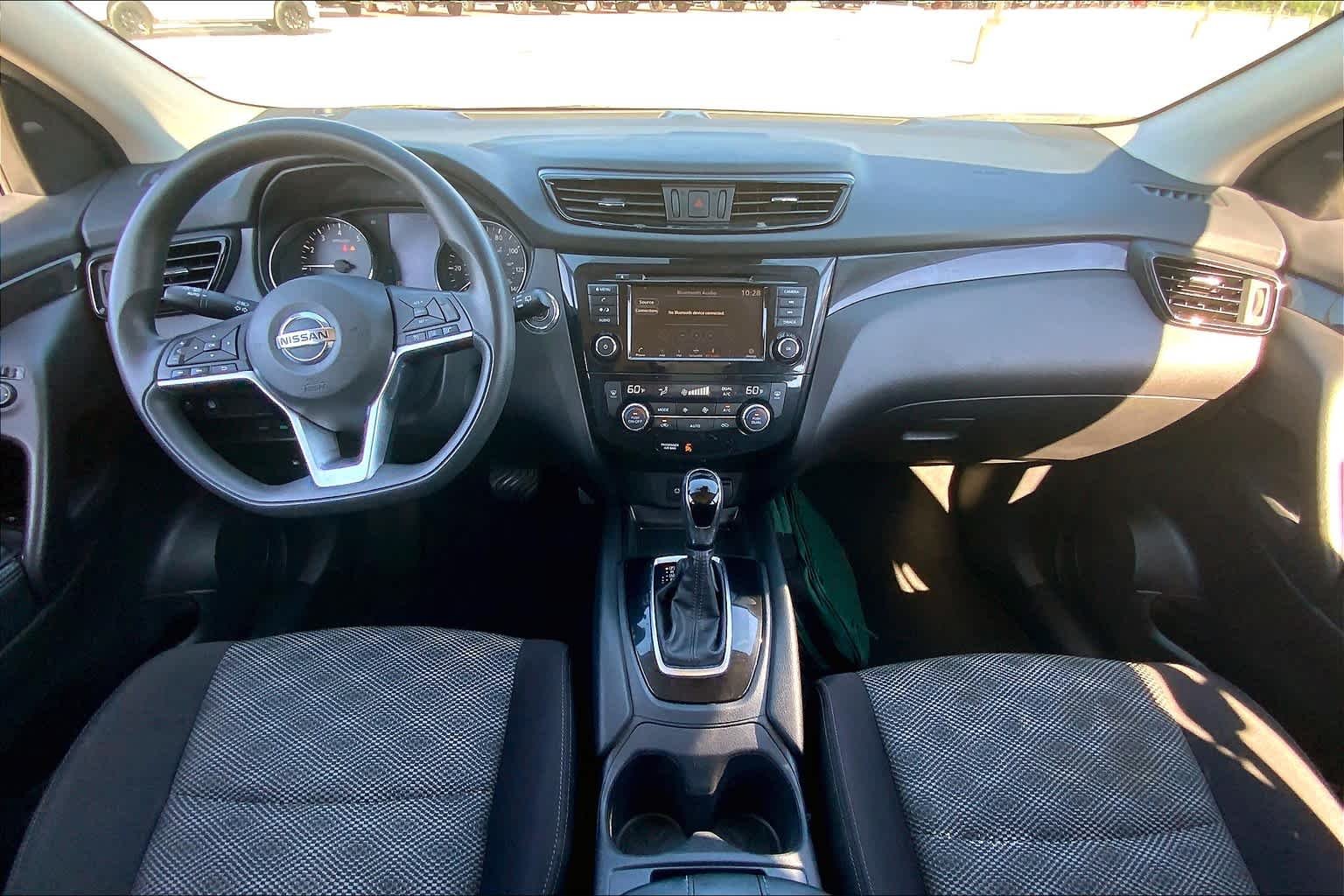 Used 2020 Magnetic Black Pearl Nissan SV image 15