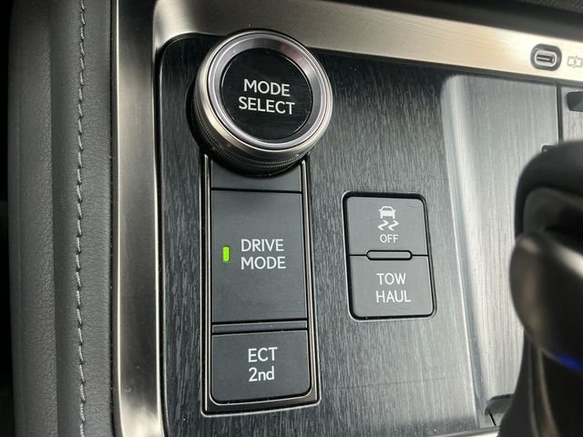 2024 Lexus GX Luxury - Photo 25