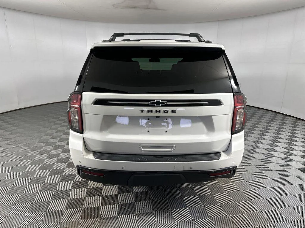 Used 2023 Pearl Chevrolet Z71 image 10