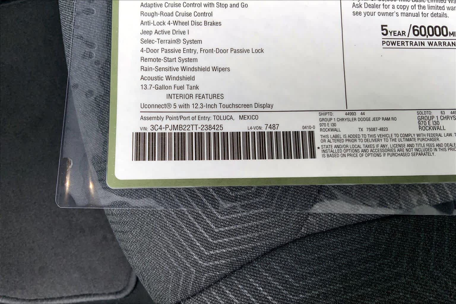New 2026 Sting-Gray Clear-Coat Exterior Paint Jeep Laredo image 19