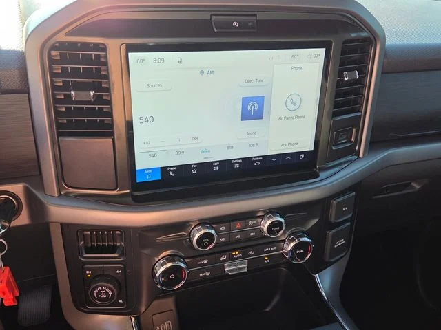 New 2026 Oxford White Ford XLT image 19