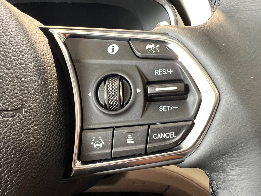 New 2026 Solar Silver Metallic Acura w/Technology Package image 21
