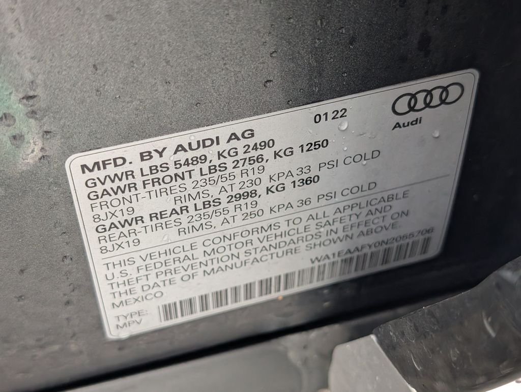 Used 2022  Audi 45 S line Premium image 32
