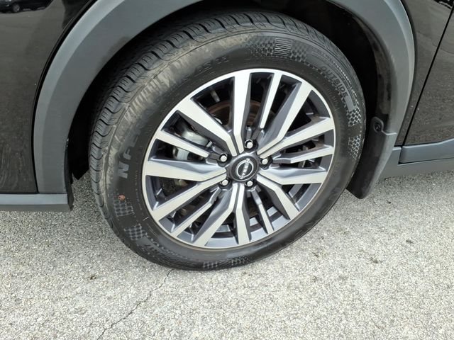 Used 2023 Black Nissan SV image 6