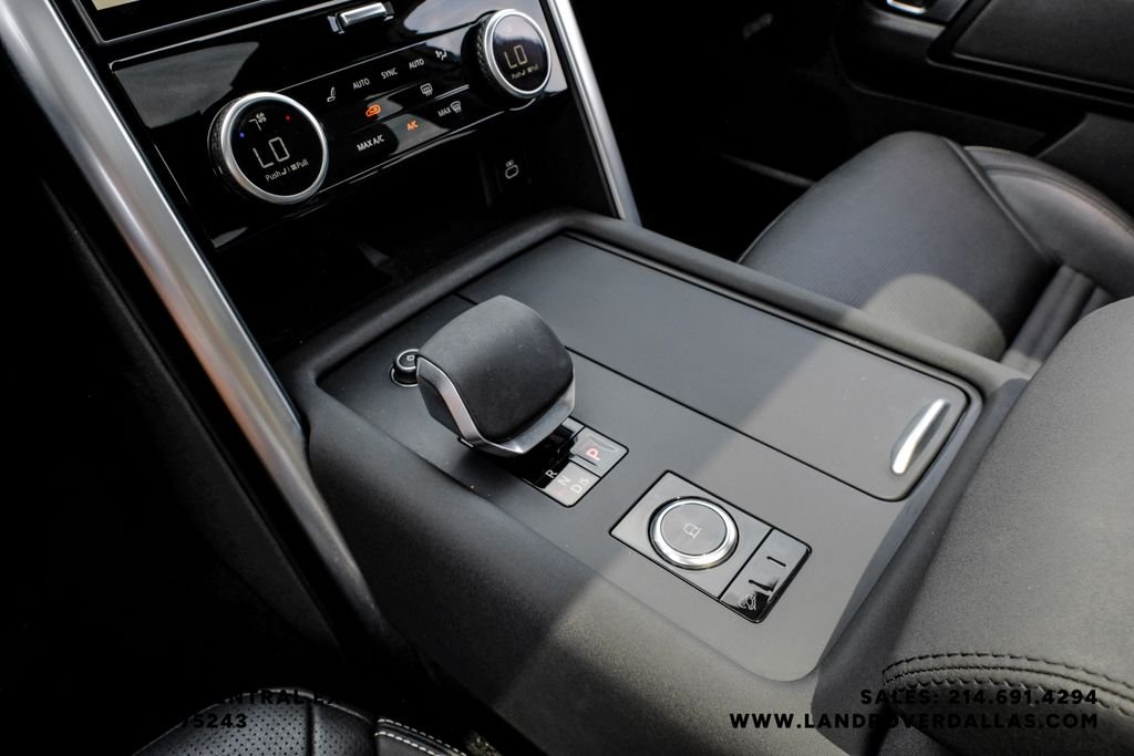 Used 2025 Black Land Rover S image 30