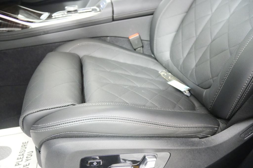 Certified Used 2026 Sparkling Copper Metallic BMW xDrive40i image 9