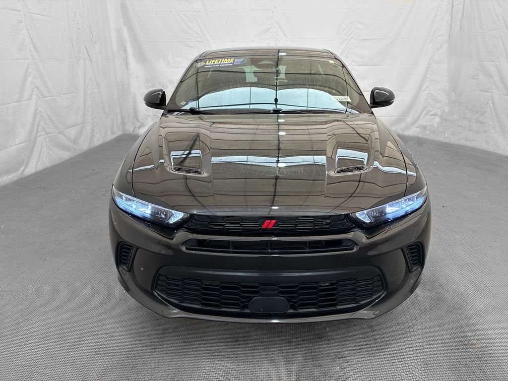 Used 2024  Dodge GT image 2