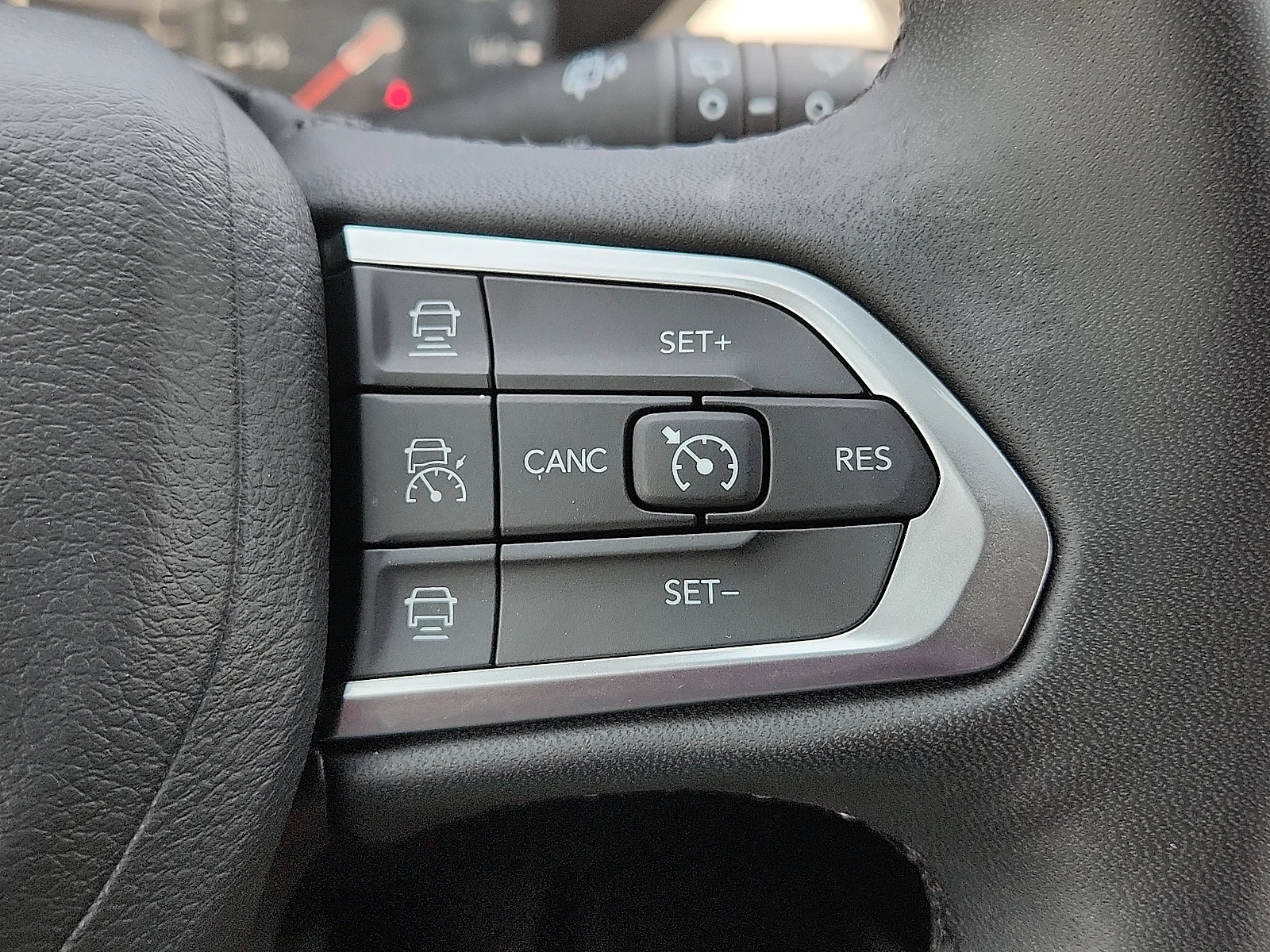 2025 Jeep Compass Limited - Photo 17
