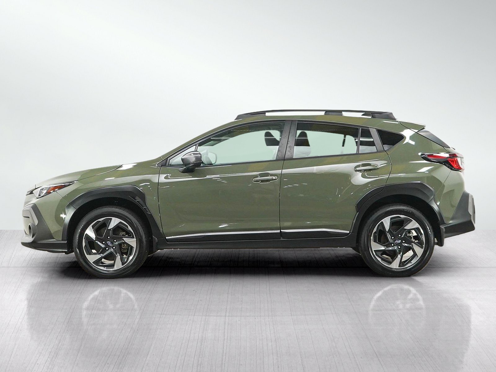 Used 2024 Subaru Crosstrek Limited with VIN 4S4GUHL6XR3732371 for sale in Burnsville, Minnesota
