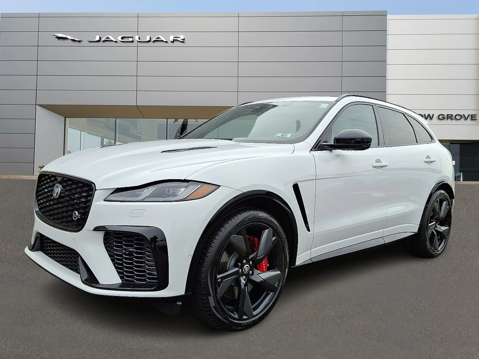 2026 Jaguar F-PACE SVR 575 Edition AWD's photo
