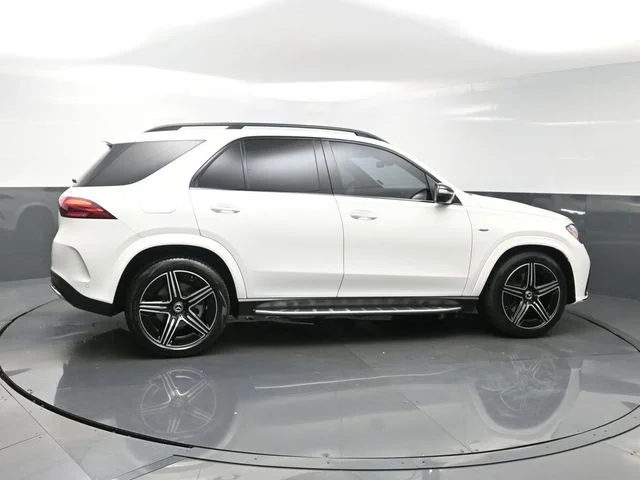 Used 2025  Mercedes-Benz GLE 450e image 8