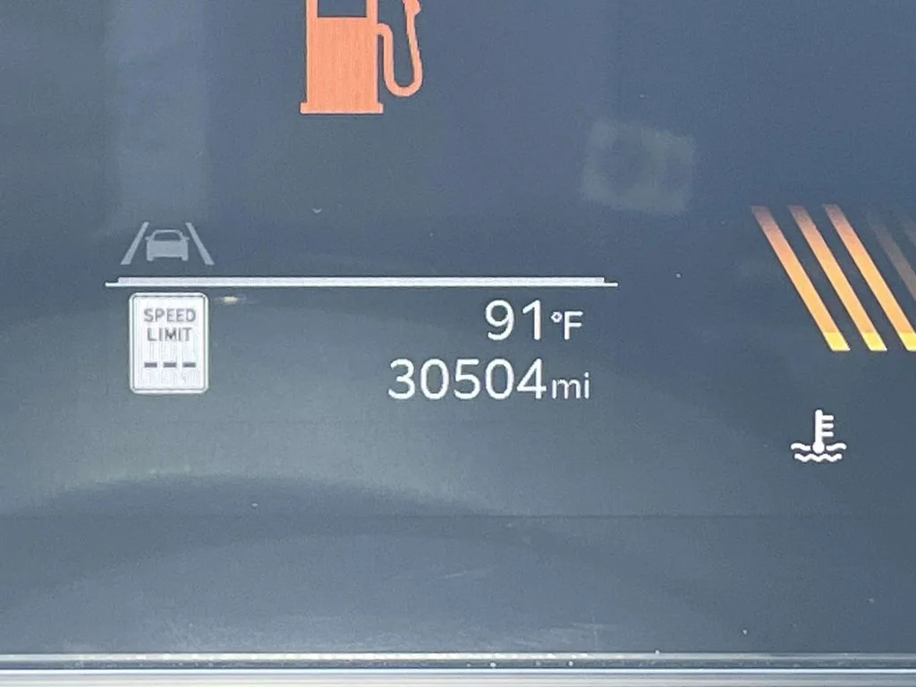 Used 2025 Gray Kia LXS image 23