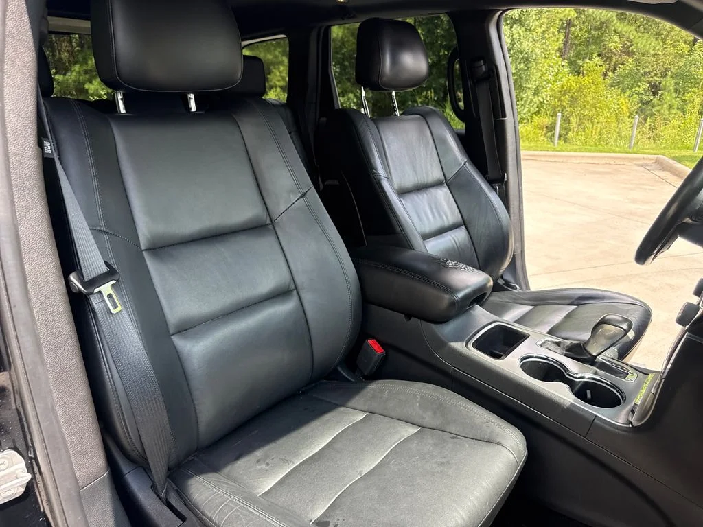 Used 2020 Diamond Black Jeep Limited image 34