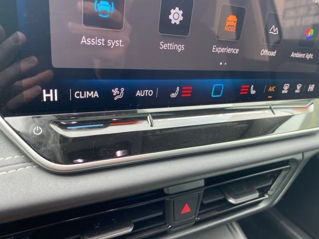 2026 Volkswagen Tiguan SE - Photo 37