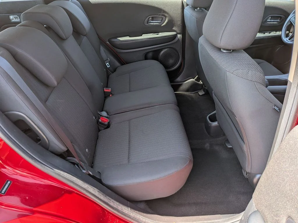 Used 2016  Honda LX image 24