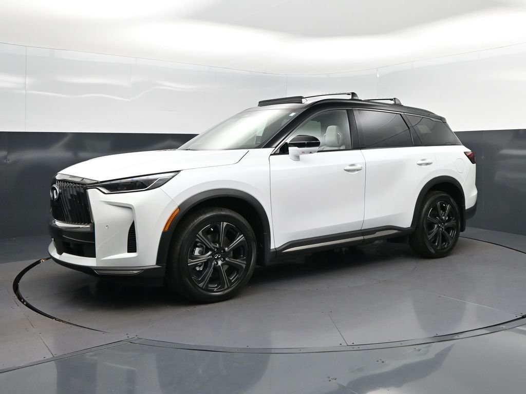 New 2027 2T RAD WHT INFINITI Autograph AWD image 3
