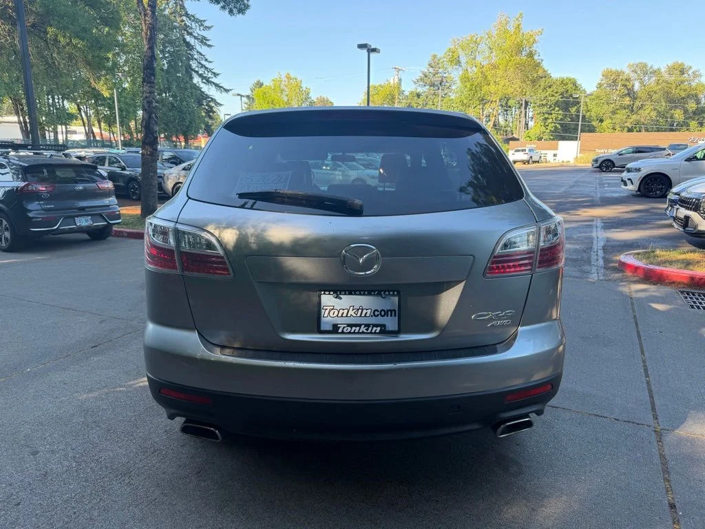 Used 2011 Liquid Silver Metallic Mazda Touring image 5