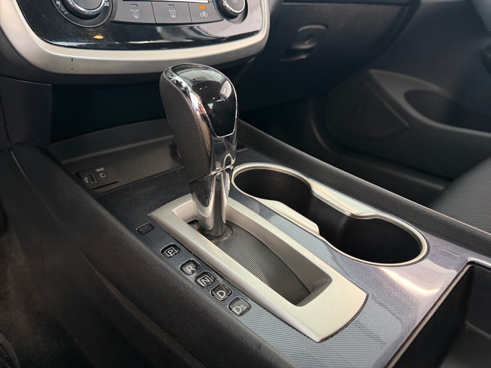 Used 2018 Pearl White Nissan 2.5 SR image 22