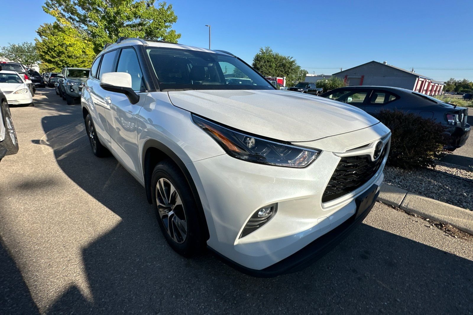 Used 2024 Beige Toyota XLE image 2
