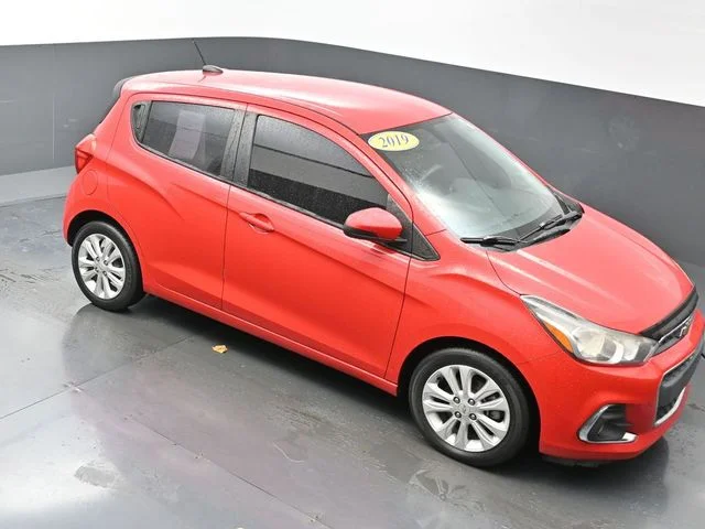 Used 2017 Red Chevrolet 1LT image 37