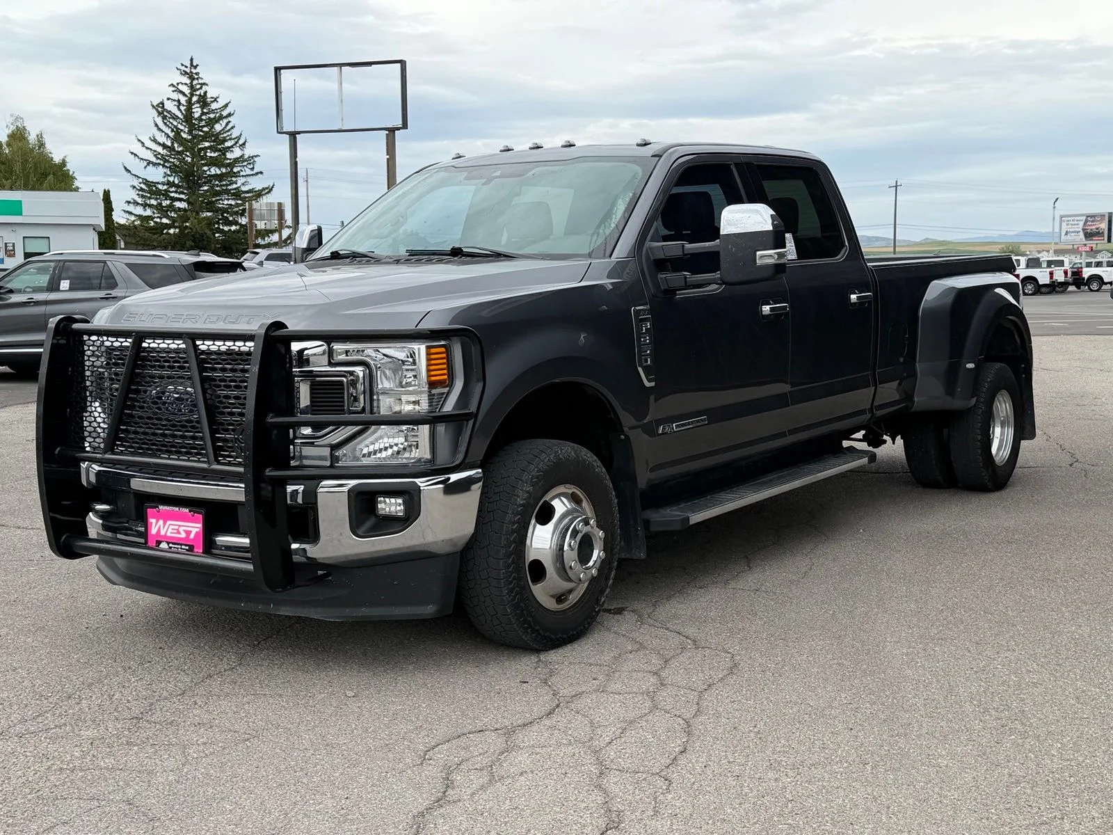 Used 2021 Gray Ford XLT image 5