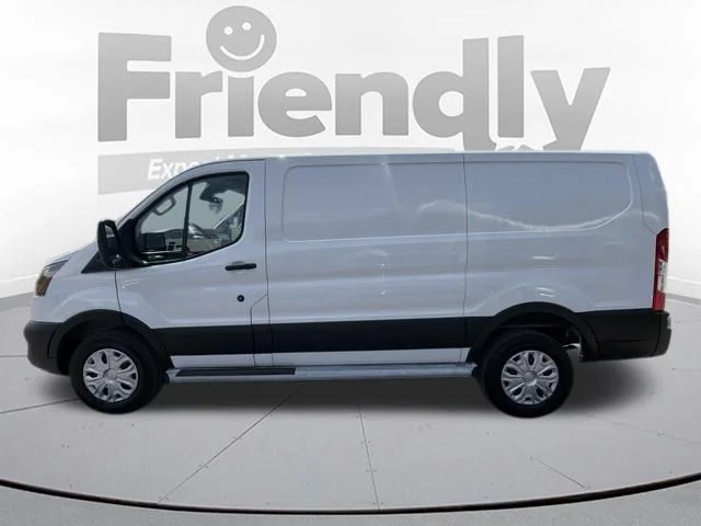 Used 2025 White Ford Base image 3