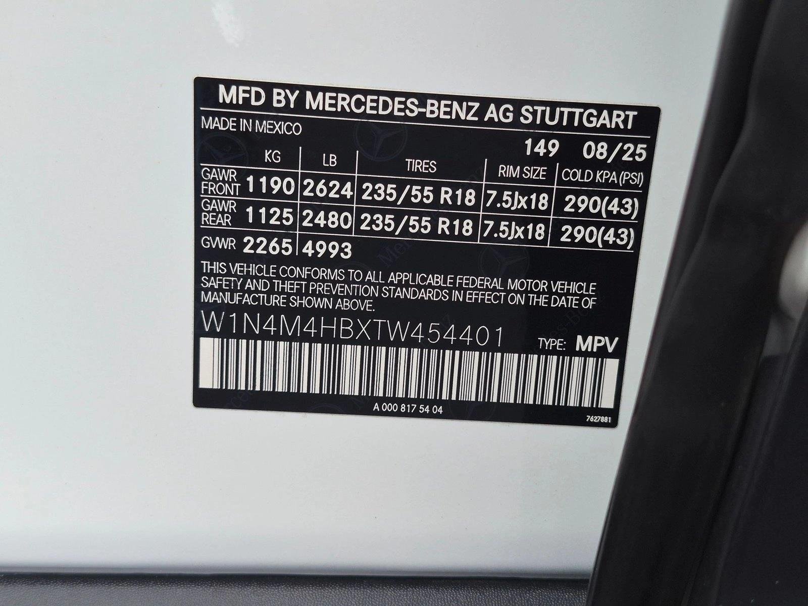 Certified Used 2026 Polar White Mercedes-Benz GLB 250 image 25