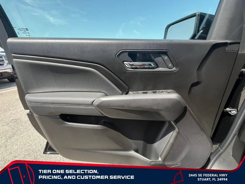 New 2026 Onyx Black GMC Elevation image 23