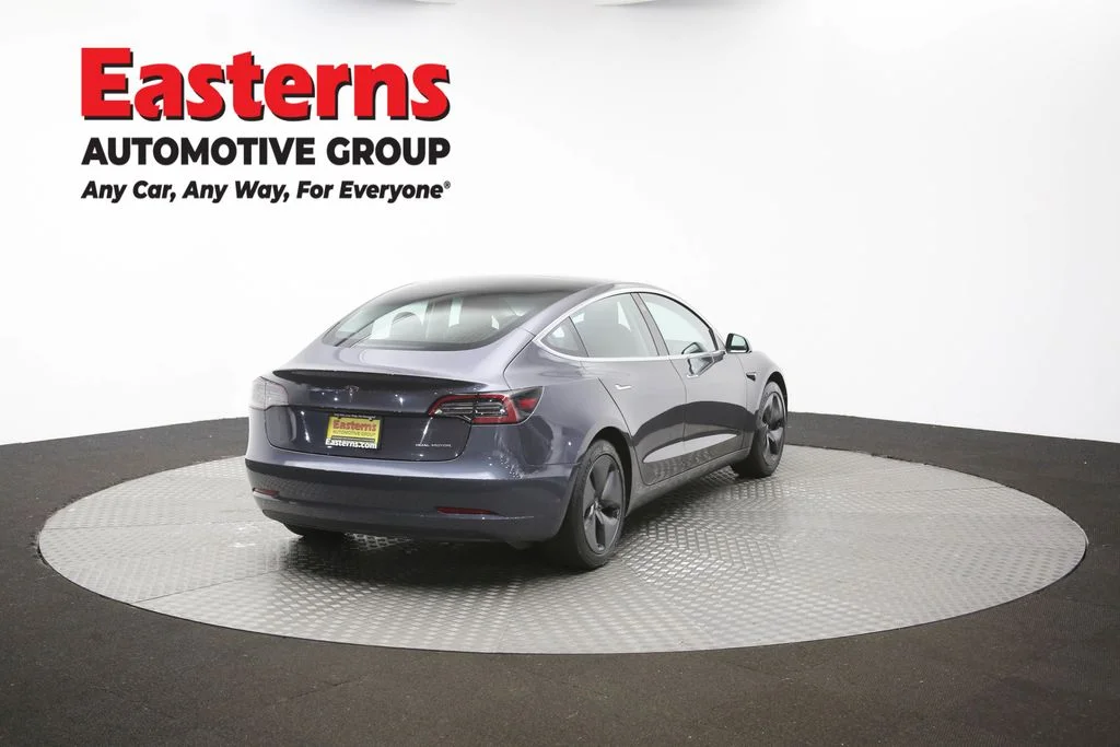 Used 2018 Gray Tesla Long Range image 36