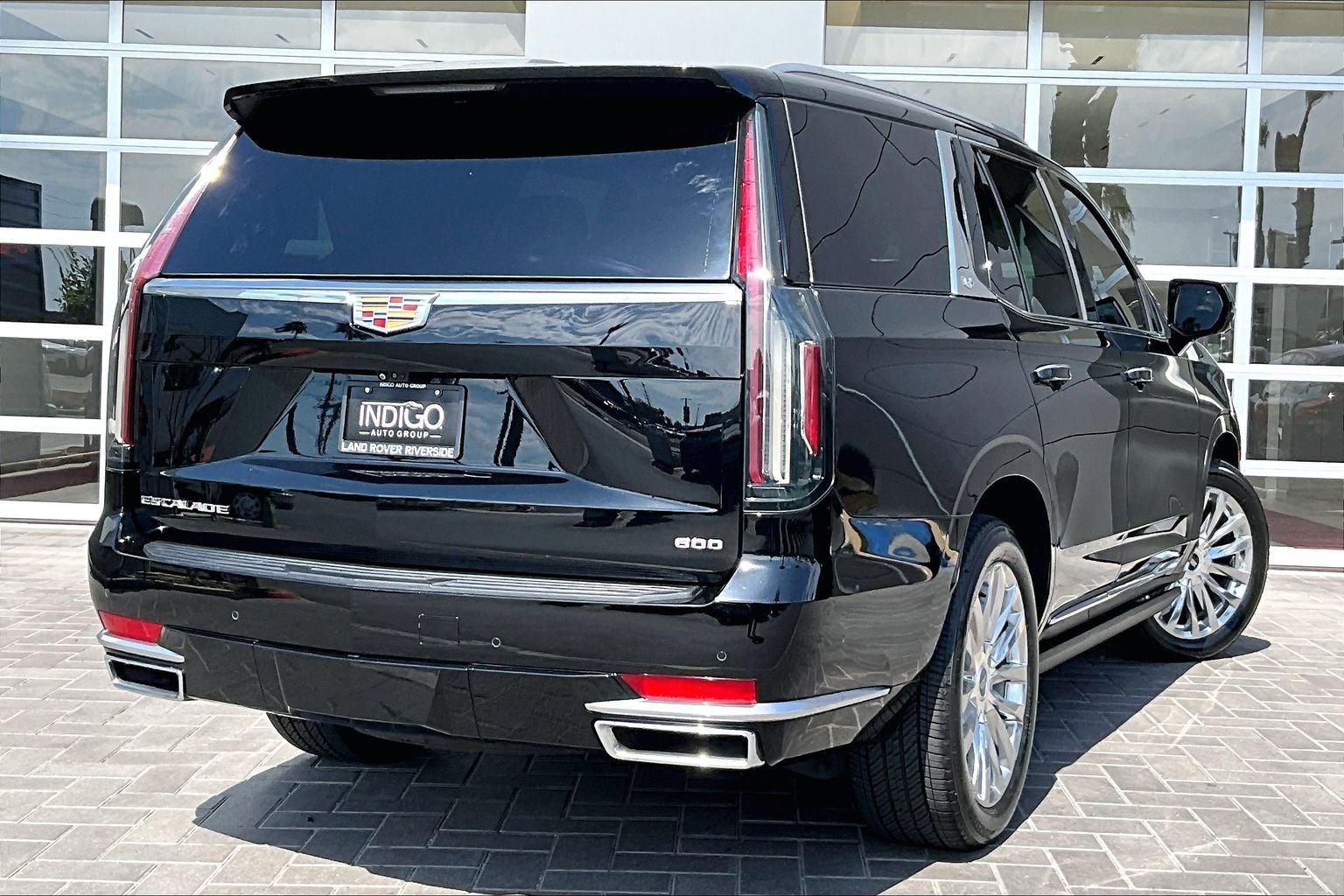 Used 2022 Black Cadillac Premium Luxury image 13