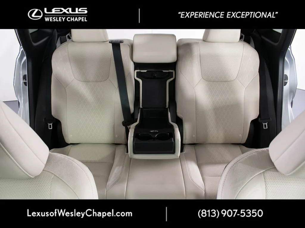 Used 2024 Silver Lexus 350 Luxury image 15