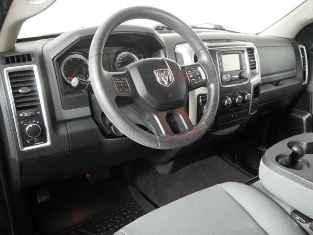 Used 2018 Black Clearcoat Ram Crew Cab SLT image 10