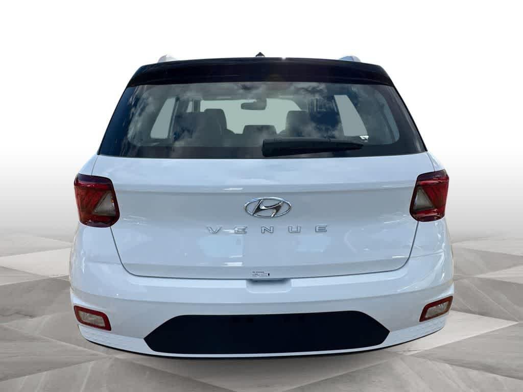 New 2026 Lunar White w/Black Roof Hyundai SEL w/Two-Tone Roof image 7