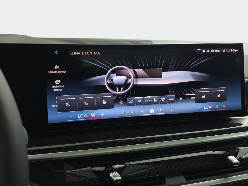 New 2027 Black Sapphire Metallic BMW xDrive40i image 25