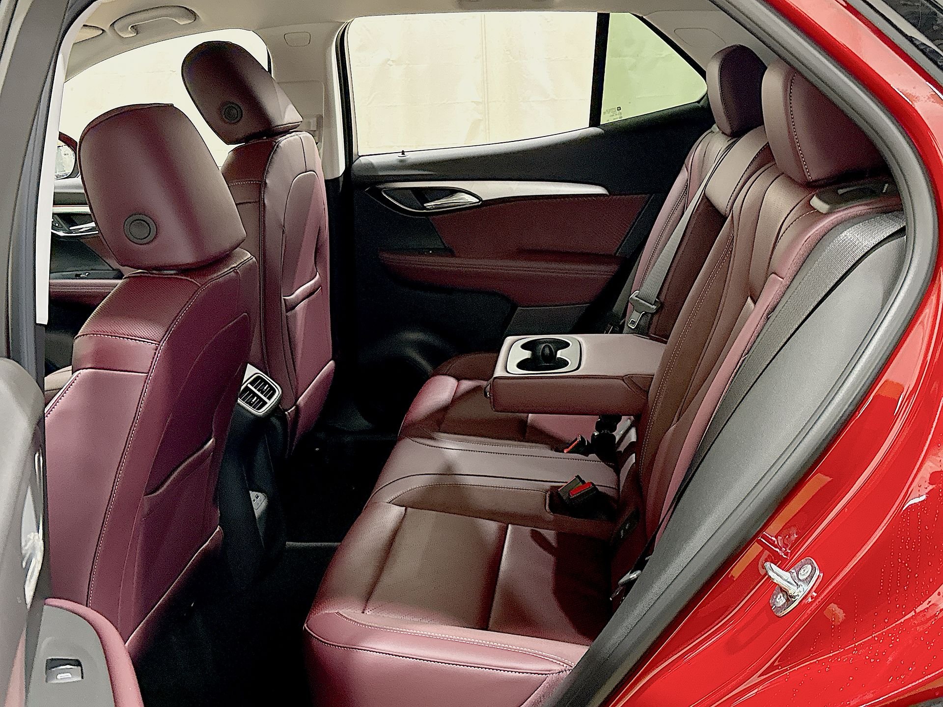 2026 Buick Envision Sport Touring - Photo 24
